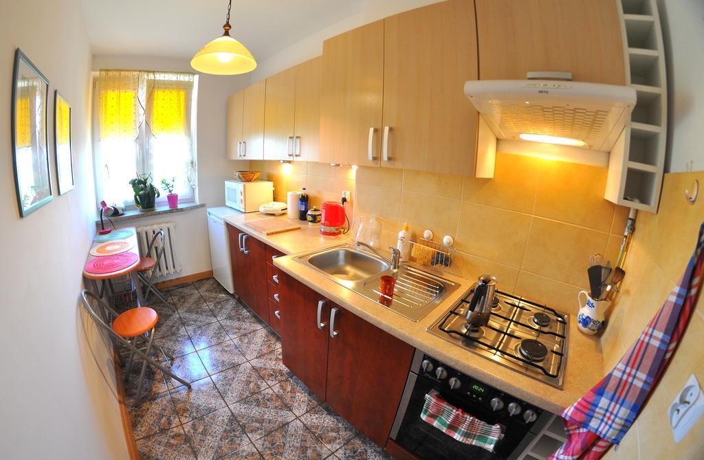 Cozy Apartment In Тарнув Экстерьер фото